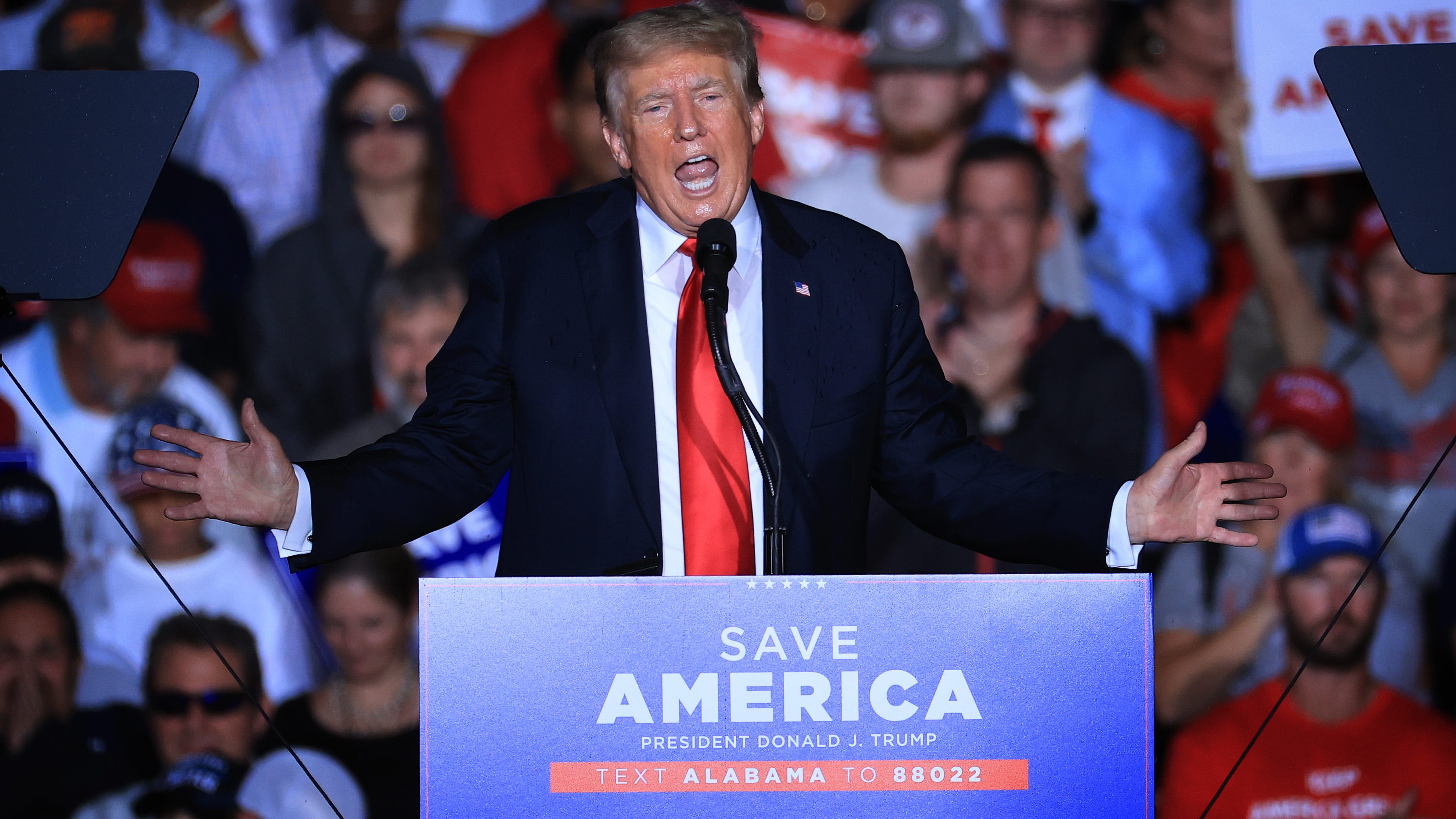 Trump slams Biden for Afghanistan withdrawal, saying the plan to leave Vietnam was better