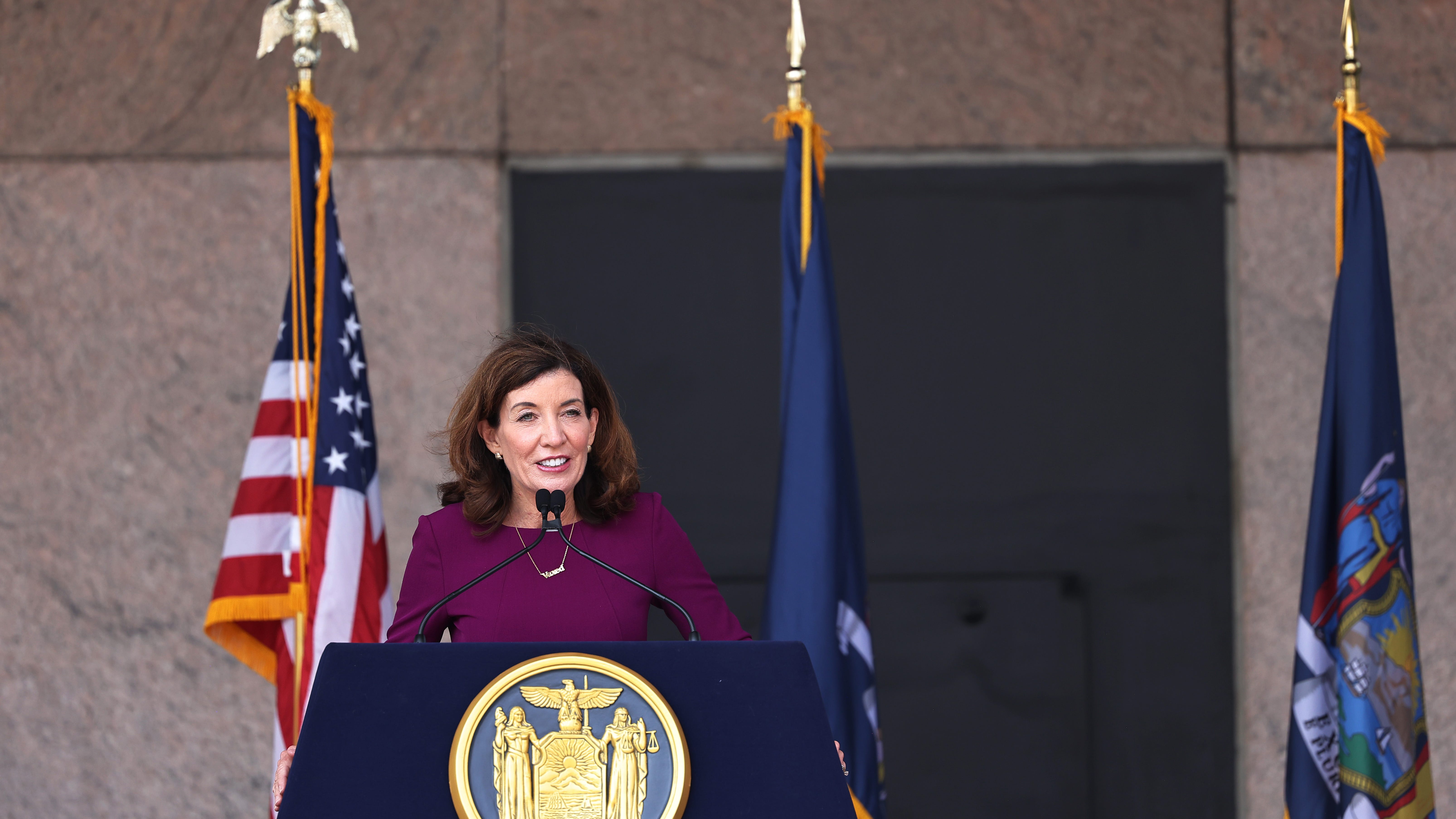 191 Rikers Island inmates to be released today after being held on technical parole violations: Hochul