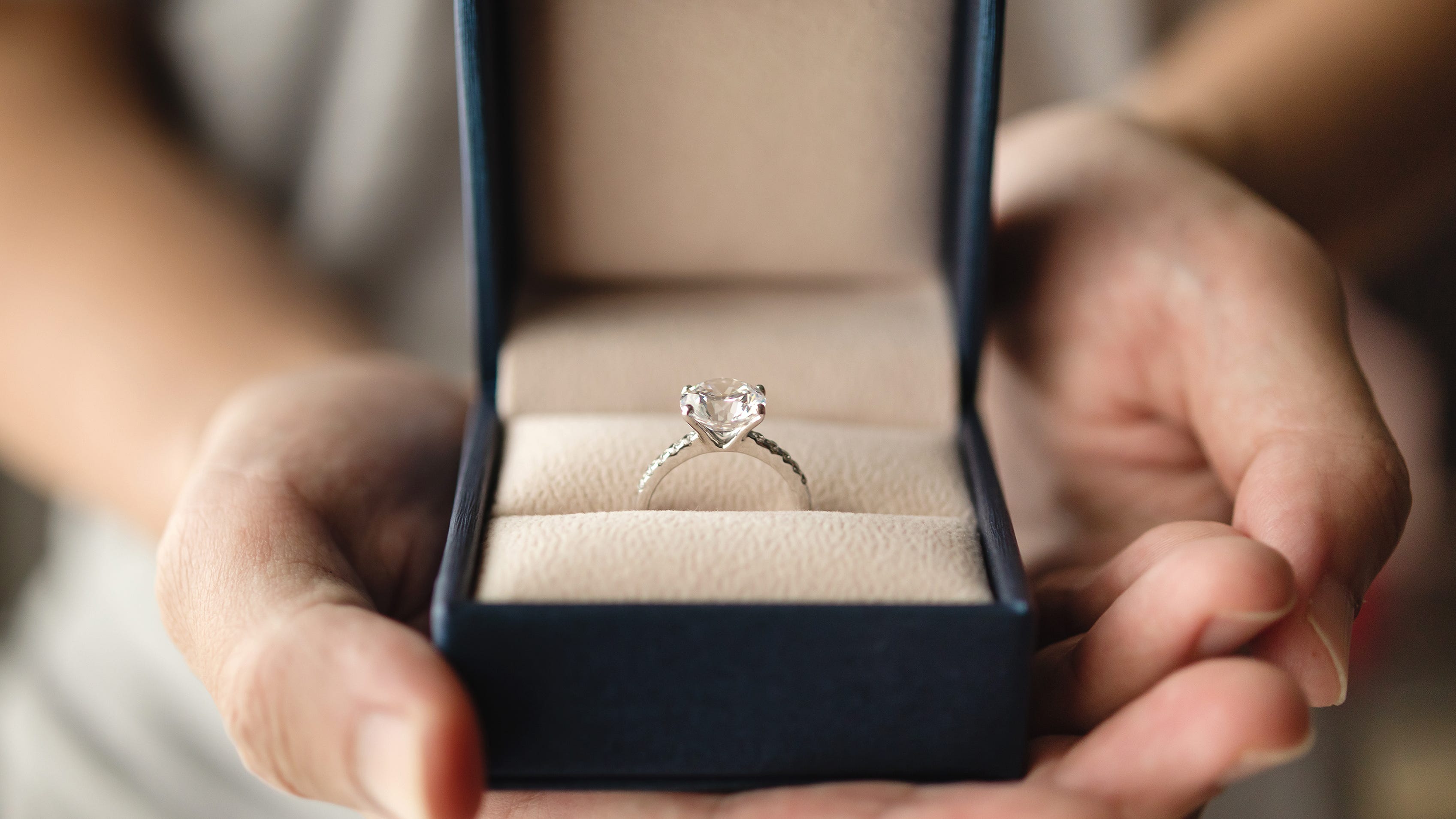 Couples who propose at this restaurant on Valentine’s day could win free food for a year