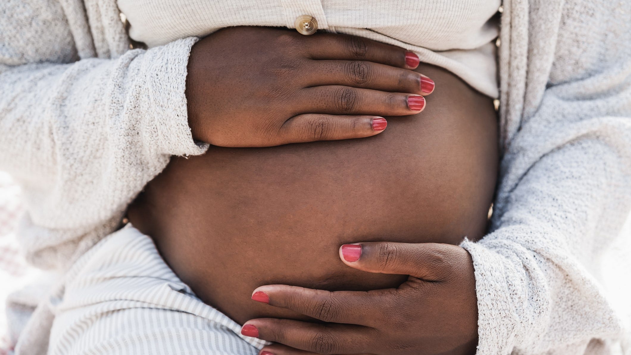 Philly doula on a mission to help Black women survive, thrive through pregnancy