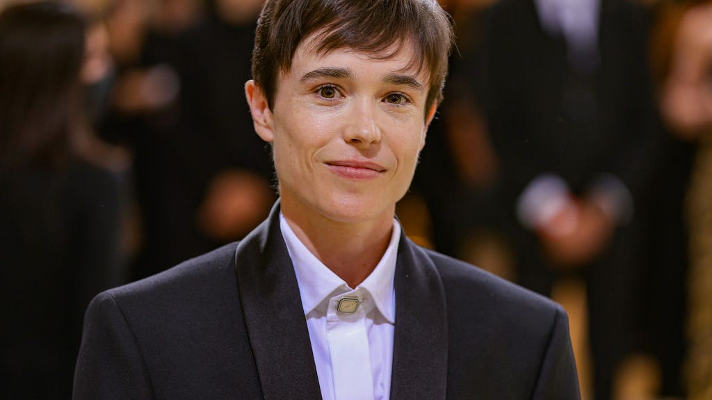 Elliot Page’s fans shower the actor with praise for latest selfie: ‘Thanks for inspiring us’