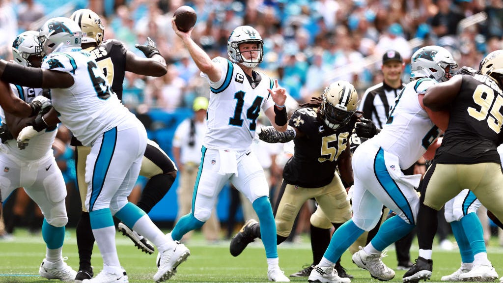 NFL should have QBs wear 'flags on their hips,' Cam Jordan says after more questionable calls