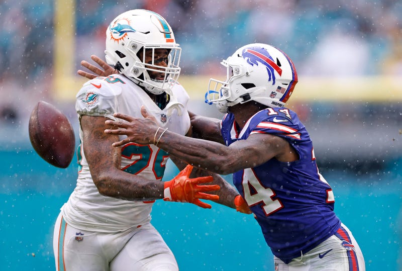 Xavien Howard and Stefon Diggs