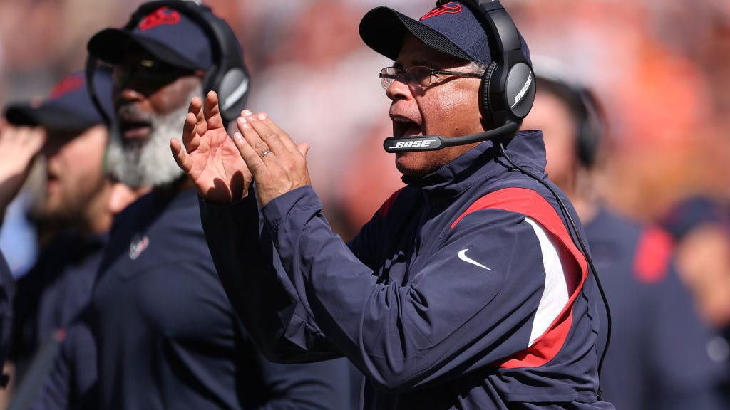 Texans head coach David Culley regrets punting after declining Browns penalty