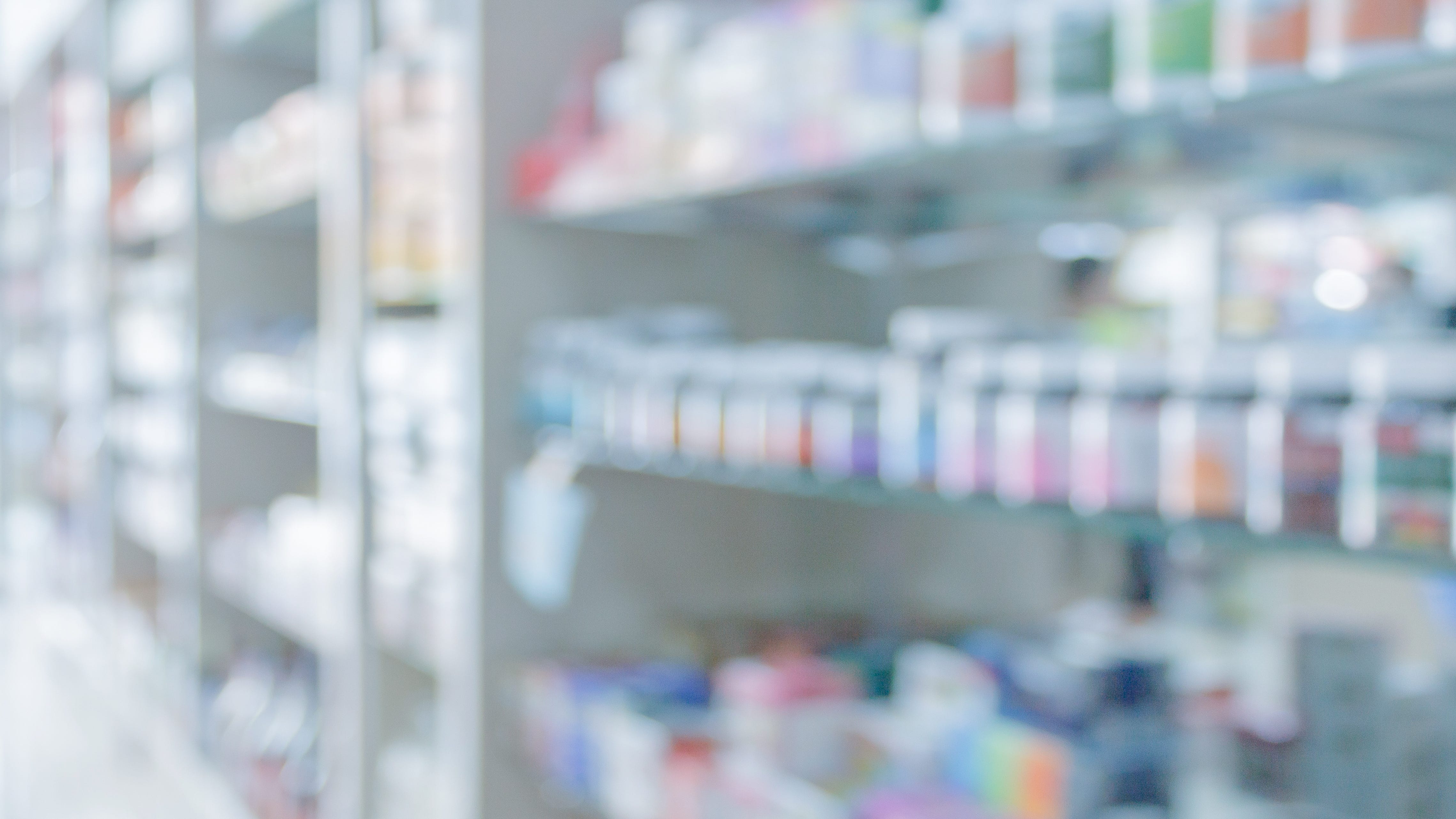 CVS, Walmart and Walgreens to reduce pharmacy hours as staffing challenges persist