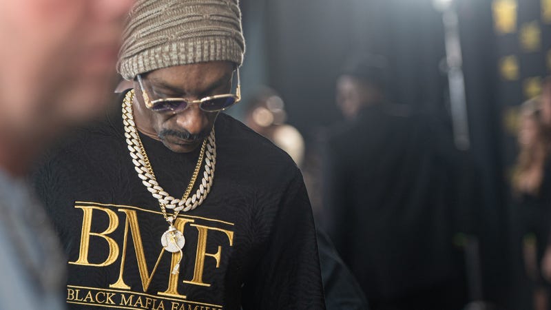 See Snoop Dogg's emotional tribute to his mother Beverly Tate, after her death