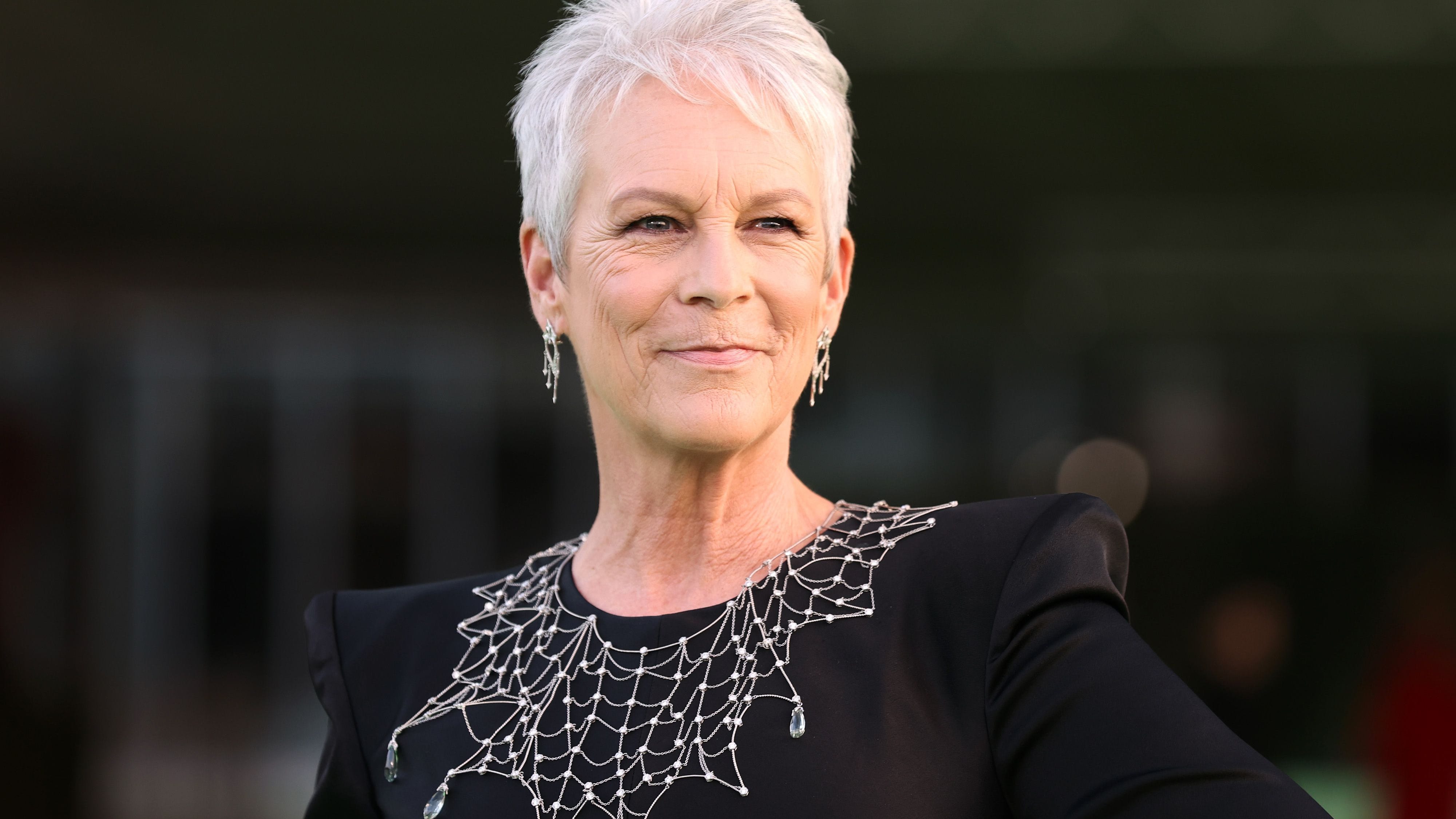 Jamie Lee Curtis takes on Michael Myers once more in ‘Halloween Ends’ trailer