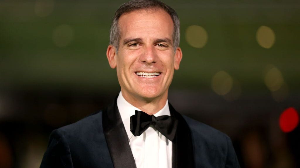 L.A. Mayor Eric Garcetti tests positive for COVID-19