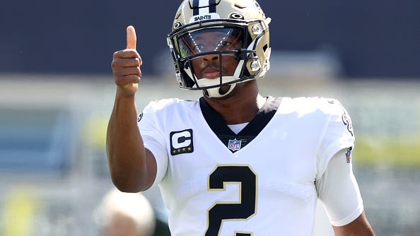 Watch: Jameis Winston has hilarious reaction to pregame speech