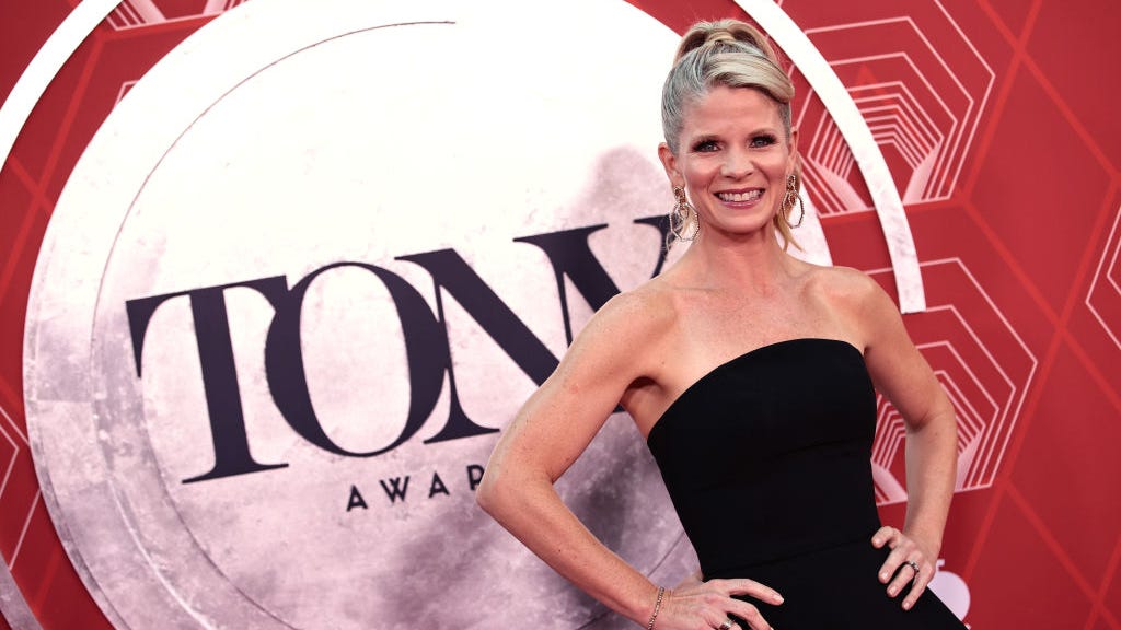Broadway star Kelli O'Hara to sing national anthem before running in her first NYC Marathon