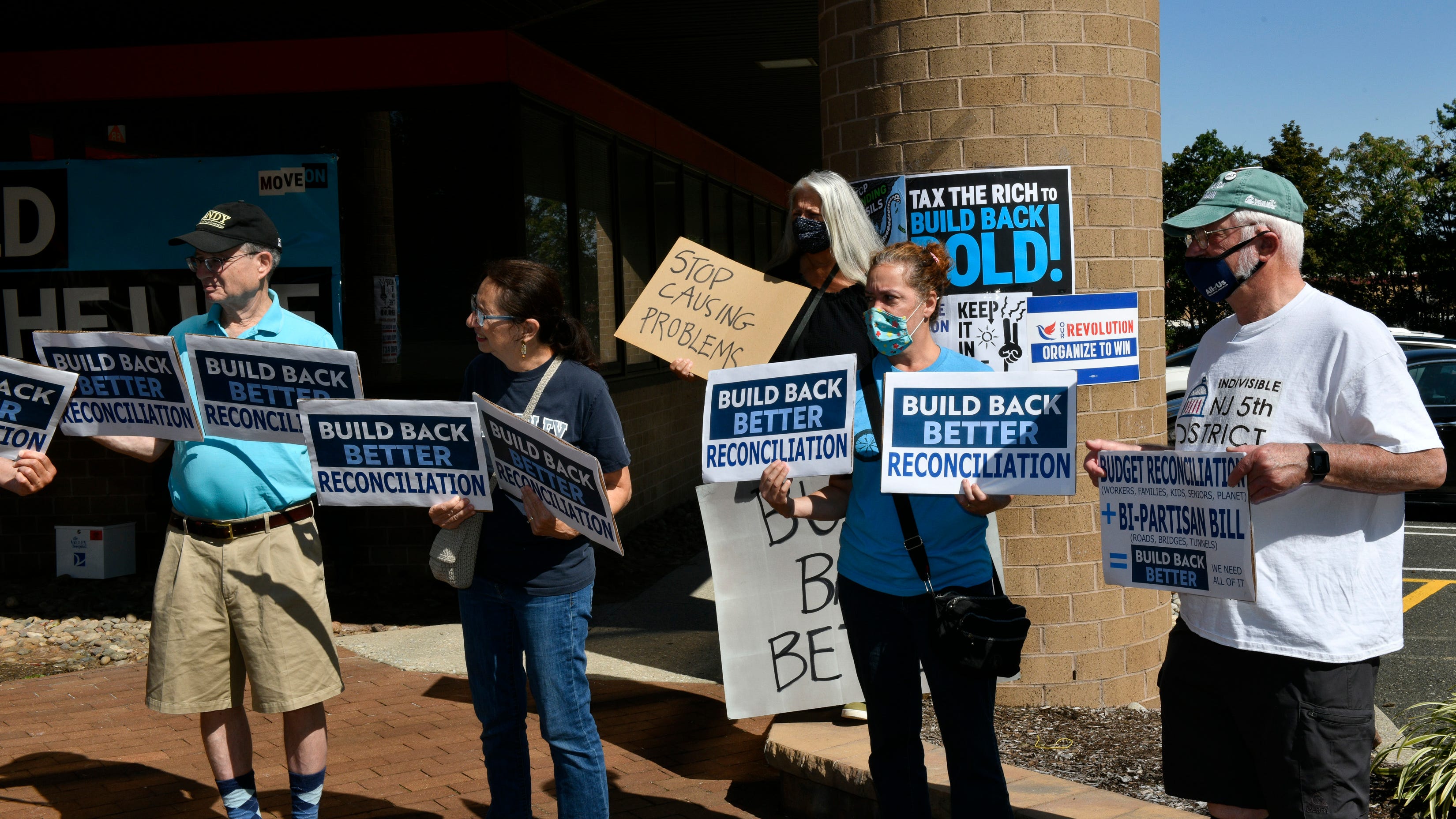 Environmental, social advocates rally in support of Biden’s Build Back Better plan in Macomb County