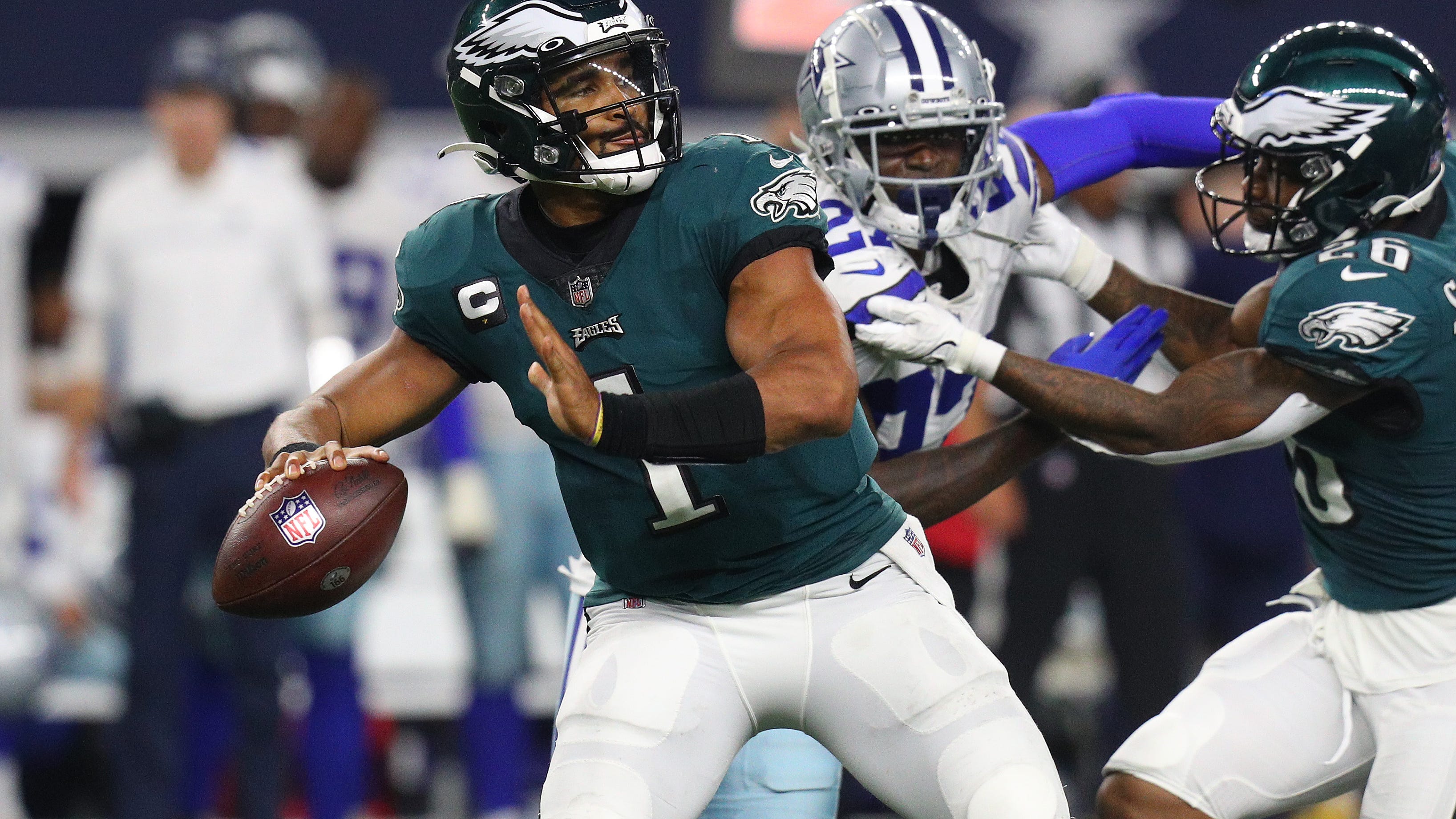 Phillies’ drought, Chiefs at the Linc and college football: Biggest games to watch this week