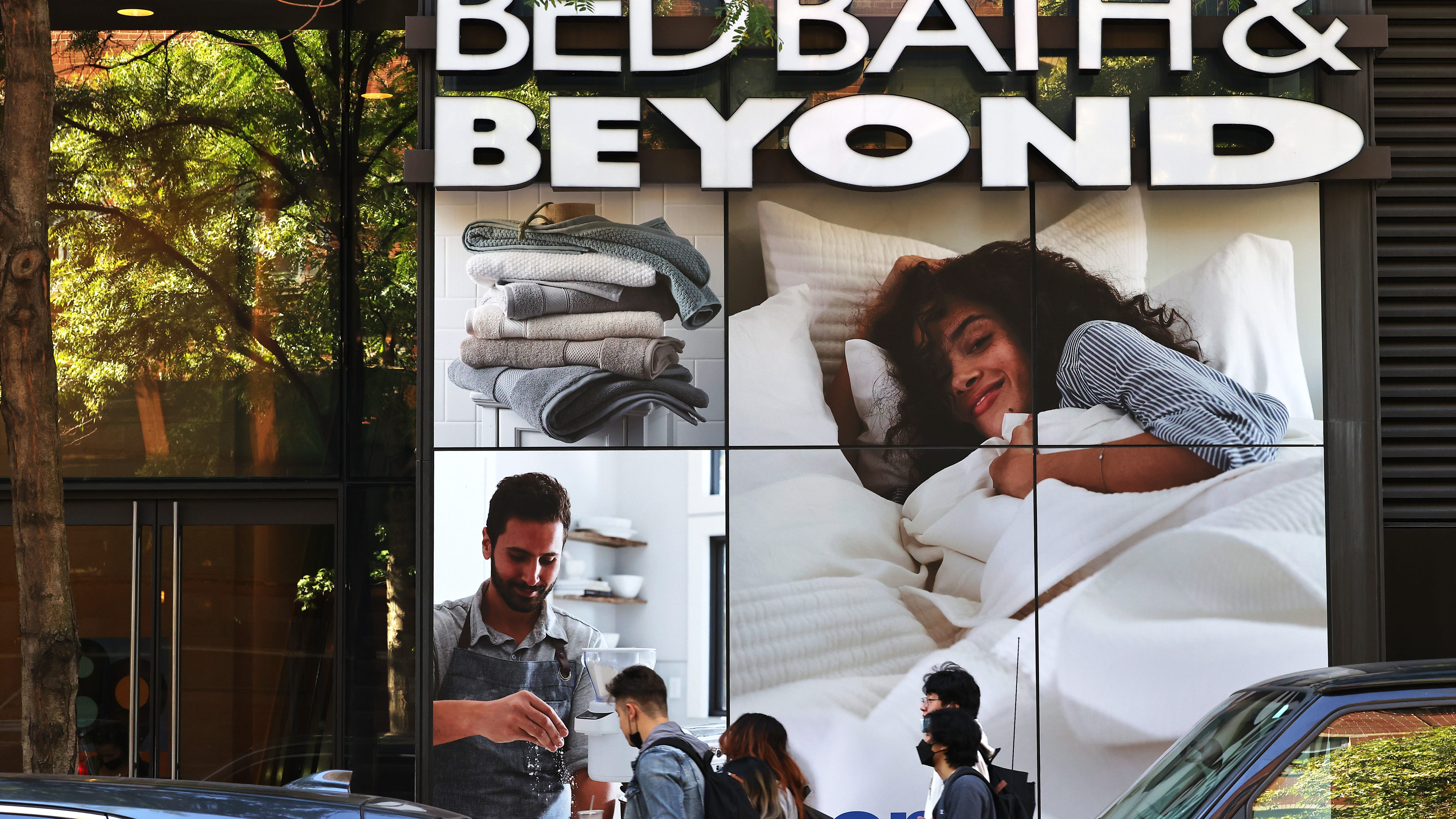 Bed, Bath & Beyond closing more Manhattan stores, leaving just the Chelsea flagship