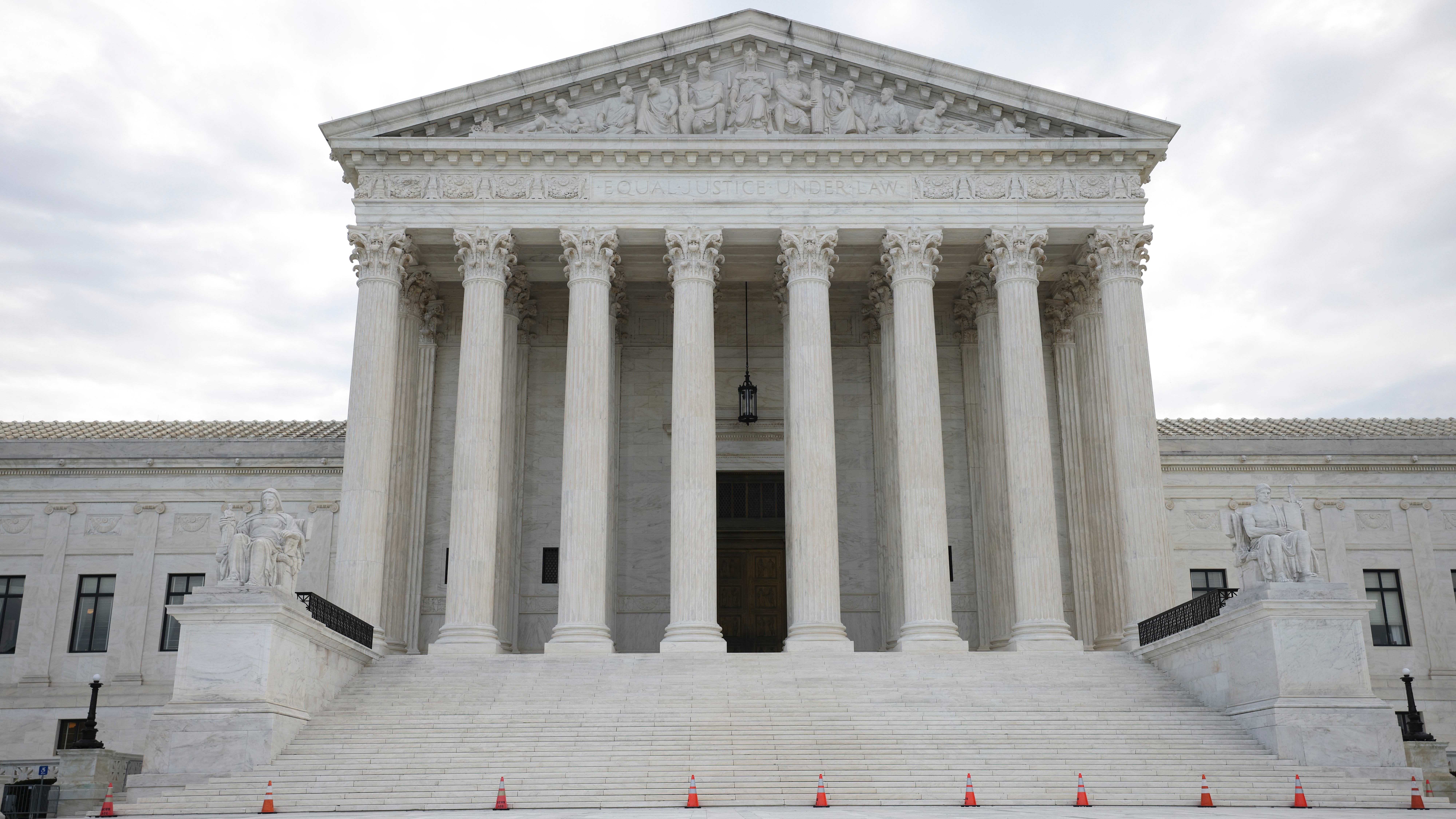 Capitol Police identify man from 'suspicious' SUV parked outside Supreme Court