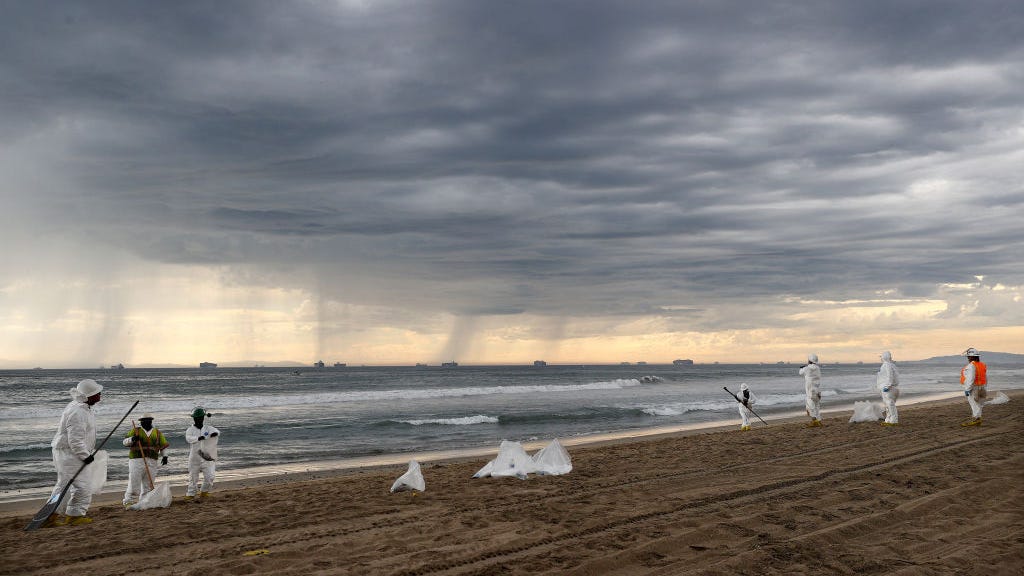 Gov. Newsom declares state of emergency as crews race to clean up O.C. oil spill