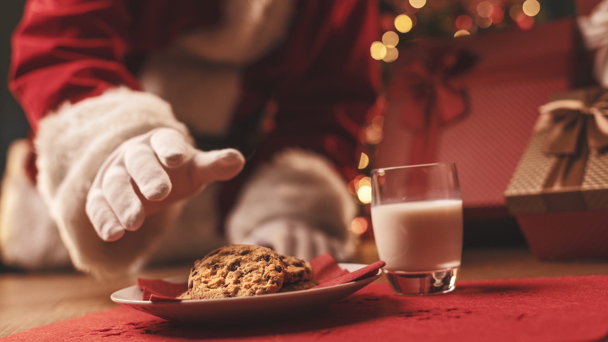 Girl asks police to test cookie for Santa’s DNA