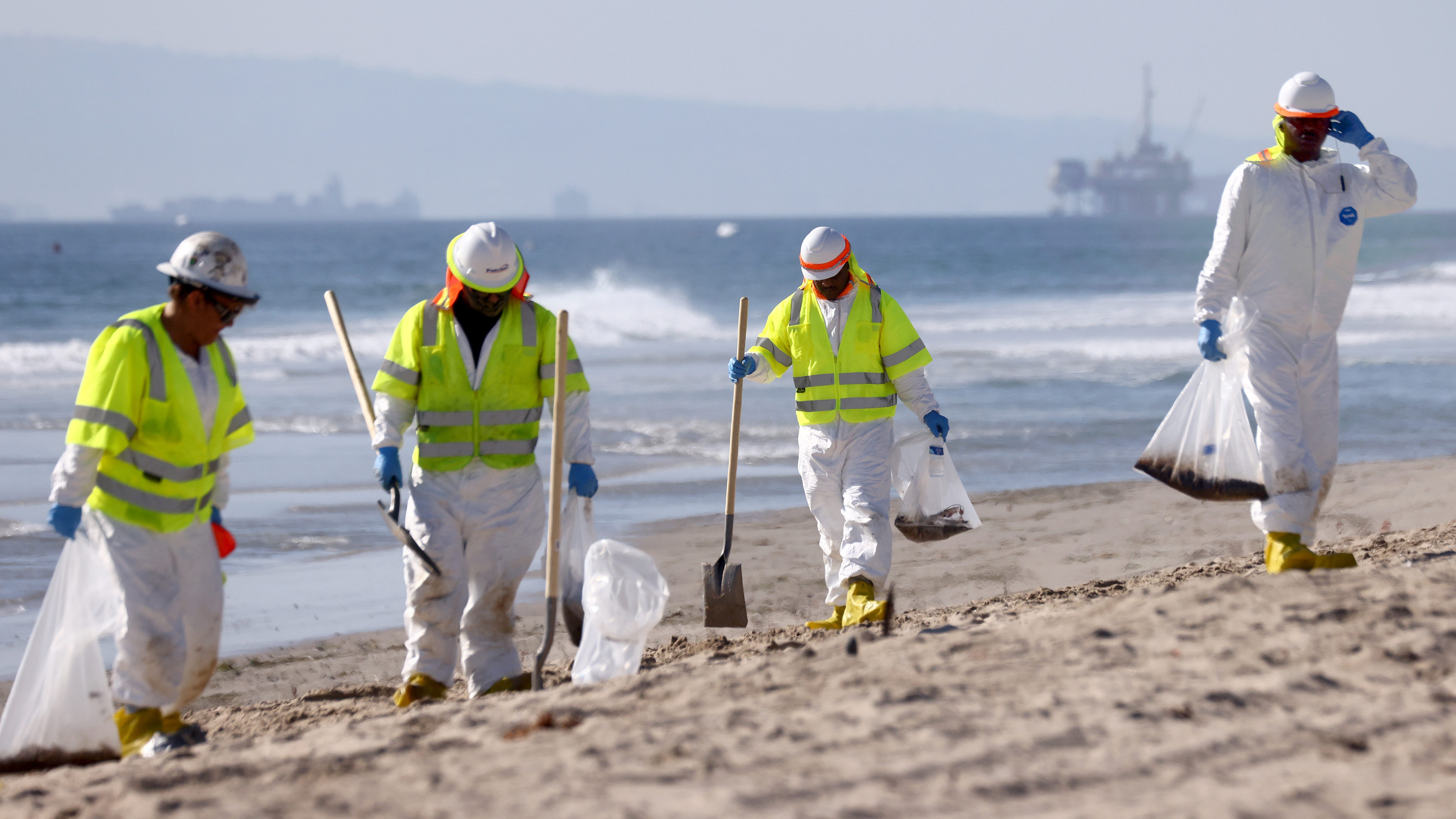 Huntington Beach surf school sues pipeline company implicated in O.C. oil spill