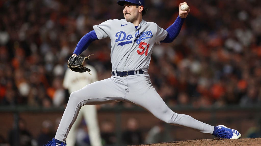 Dodgers lose 4-0 to Giants in Game 1 of Division Series