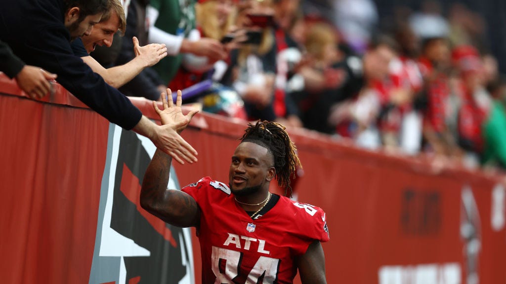 Cordarrelle Patterson inspired by his mom: 'Why can't I do what she did for us?'