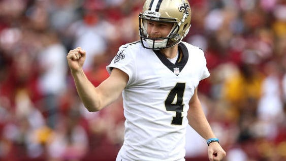 Blake Gillikin gets game ball for 'outstanding' day; Kamara high-fives are tougher to land