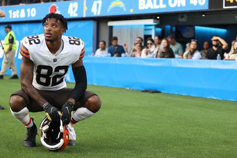 ashard Higgins #82 of the Cleveland Browns on the sidelines after dropping a hail marry to end the game against the Los Angeles Chargers