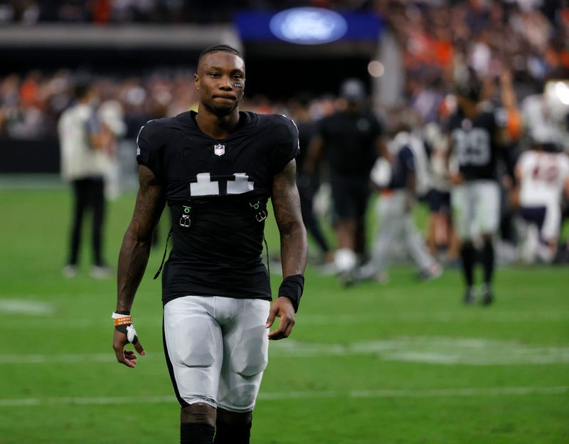 Wide receiver Henry Ruggs III #11 of the Las Vegas Raiders walks off the field on October 10, 2021.