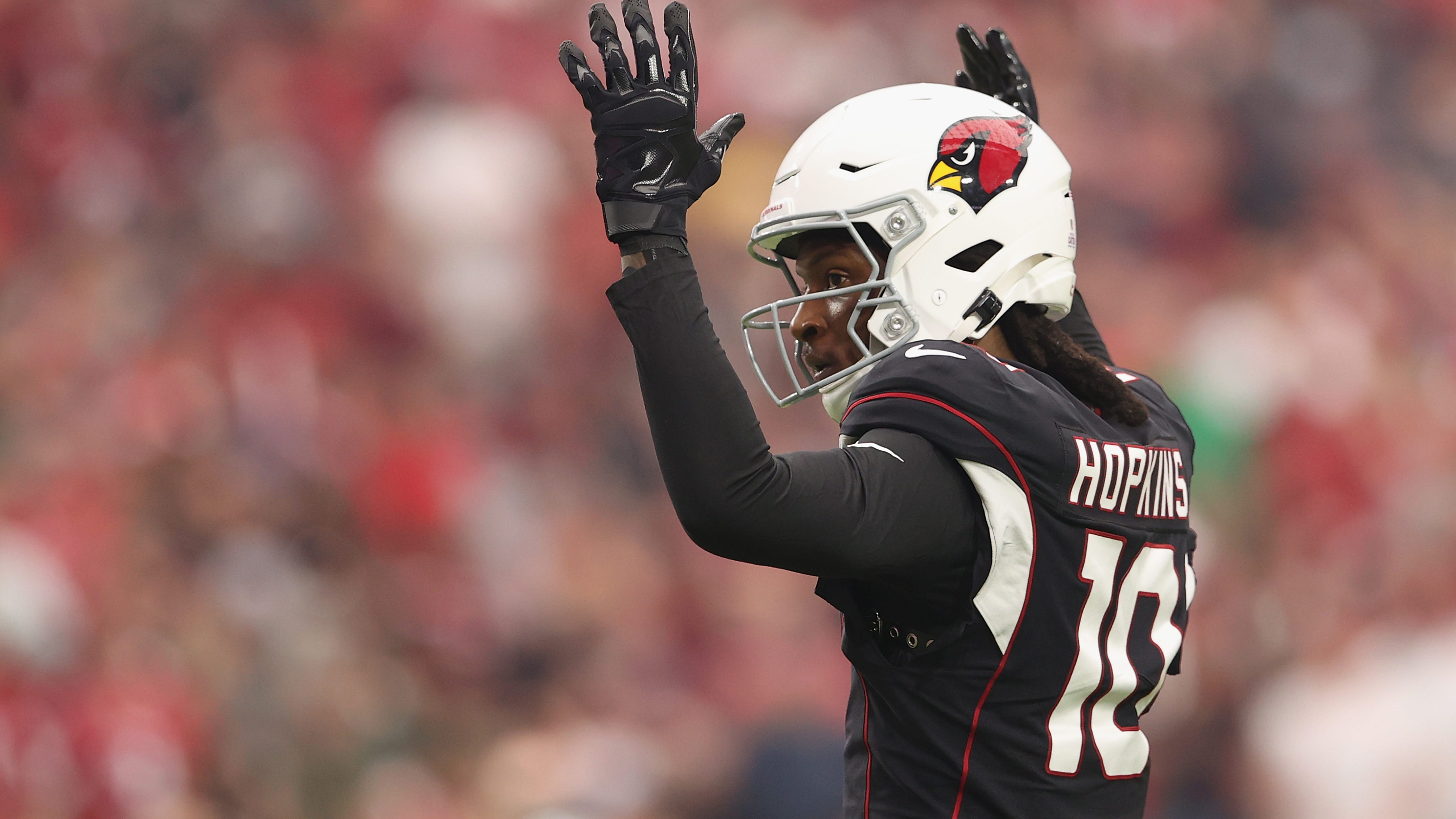 NFL world reacts to DeAndre Hopkins choosing Titans over Patriots