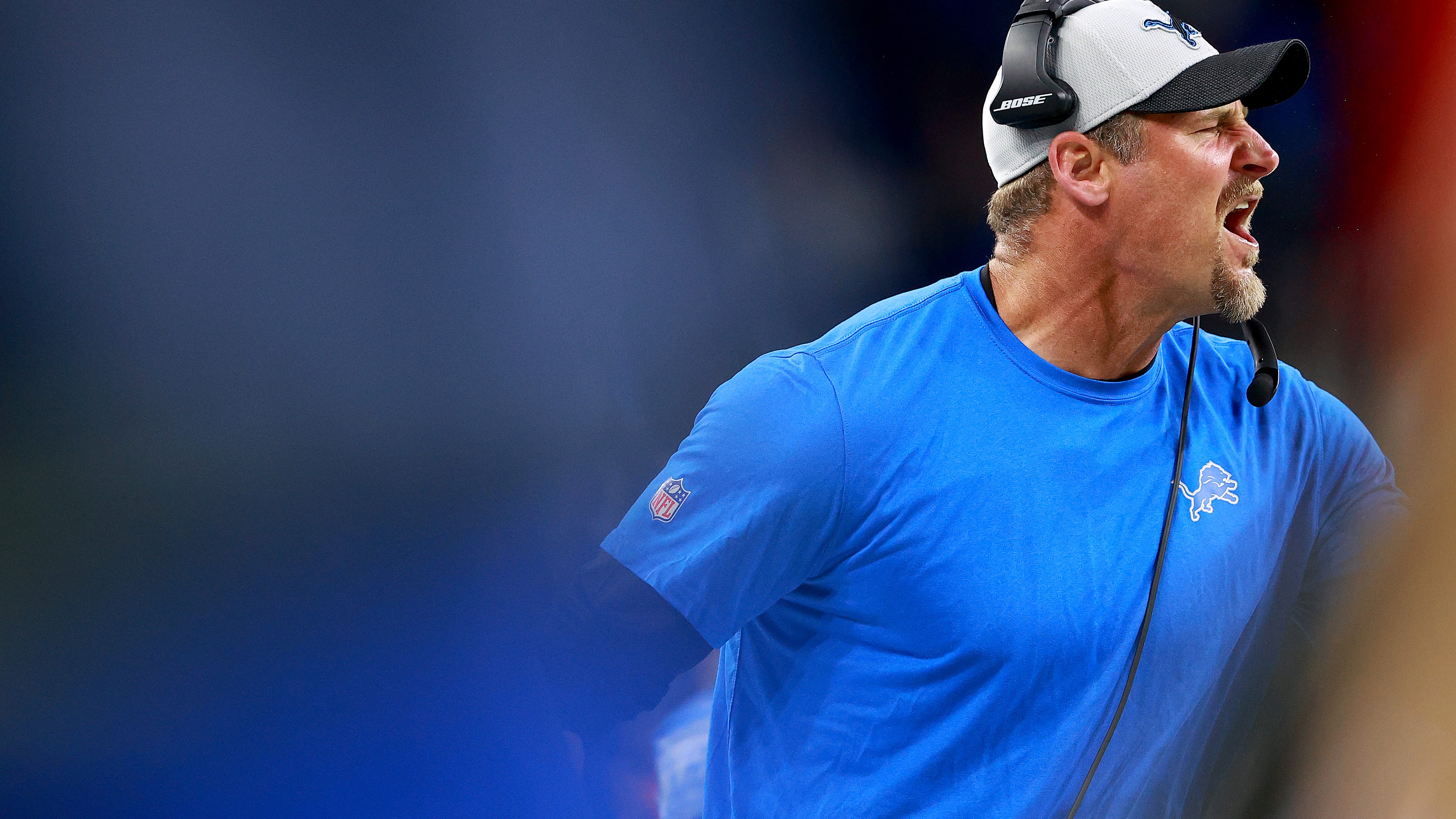 Dan Campbell makes you want to 'punch a guy in the face for no reason'