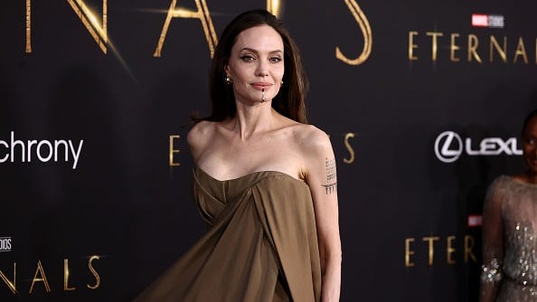 PHOTO: Angelina Jolie and 5 of her 6 kids make rare red carpet appearance together at ‘Eternals’ premiere