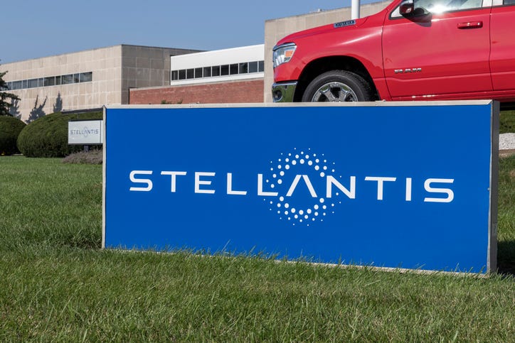 Stellantis logo
