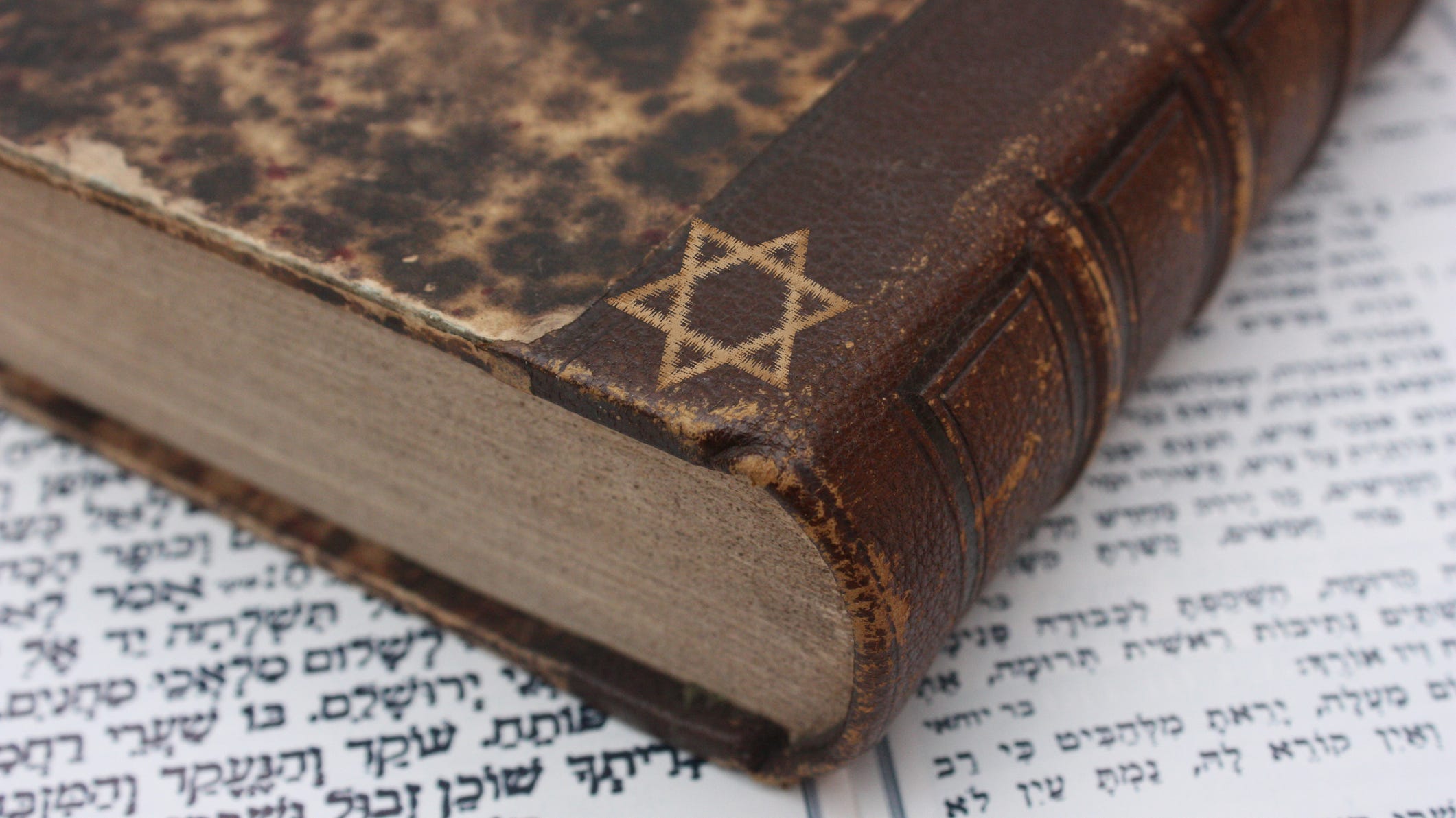 Dearborn man charged after allegedly hurling anti-Semitic slurs outside Oakland County synagogue preschool