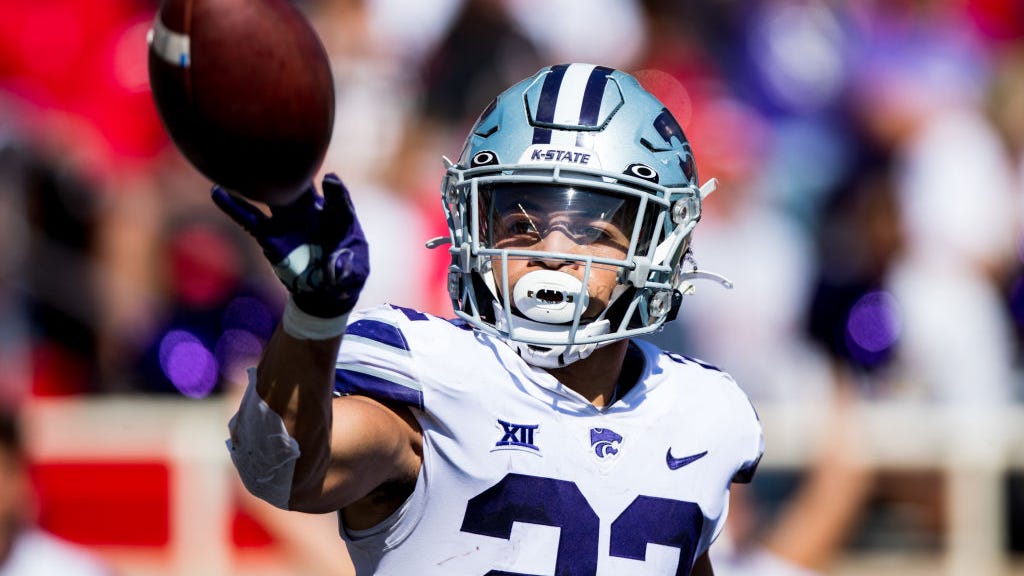  WATCH: Jerry Jones tells Cowboys scout they're drafting his son Deuce Vaughn