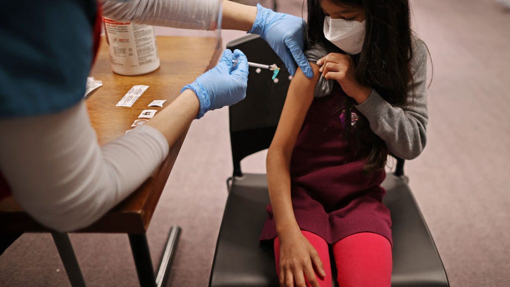 NYC workers to get paid sick leave to get kids vaccinated