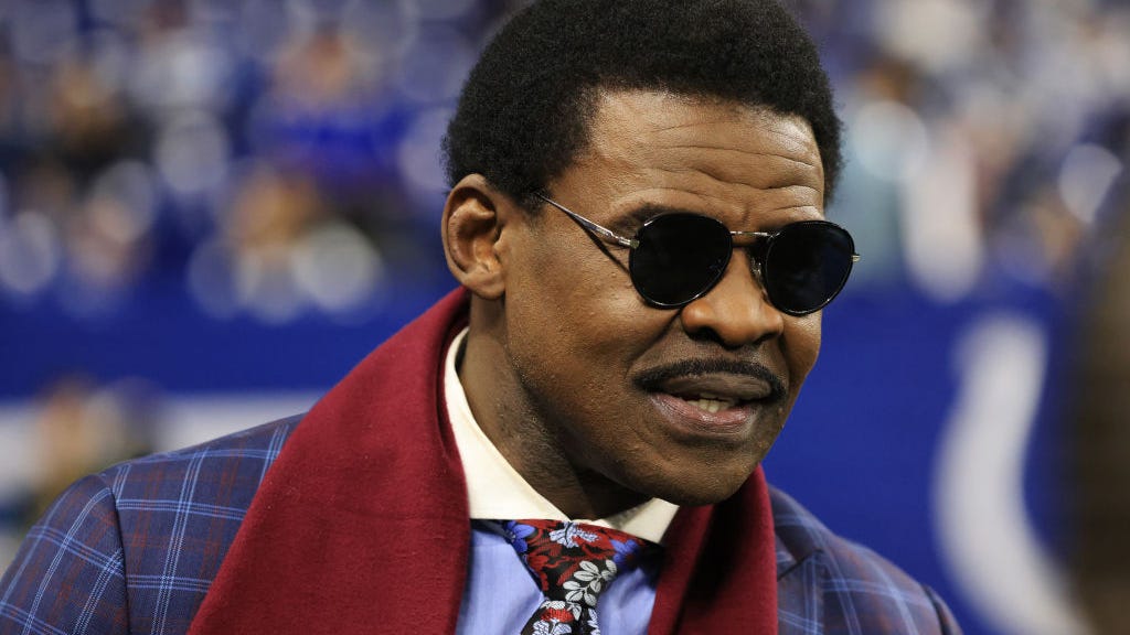 Michael Irvin on Jerry Jones: 'Waiting isn't a part of his DNA'