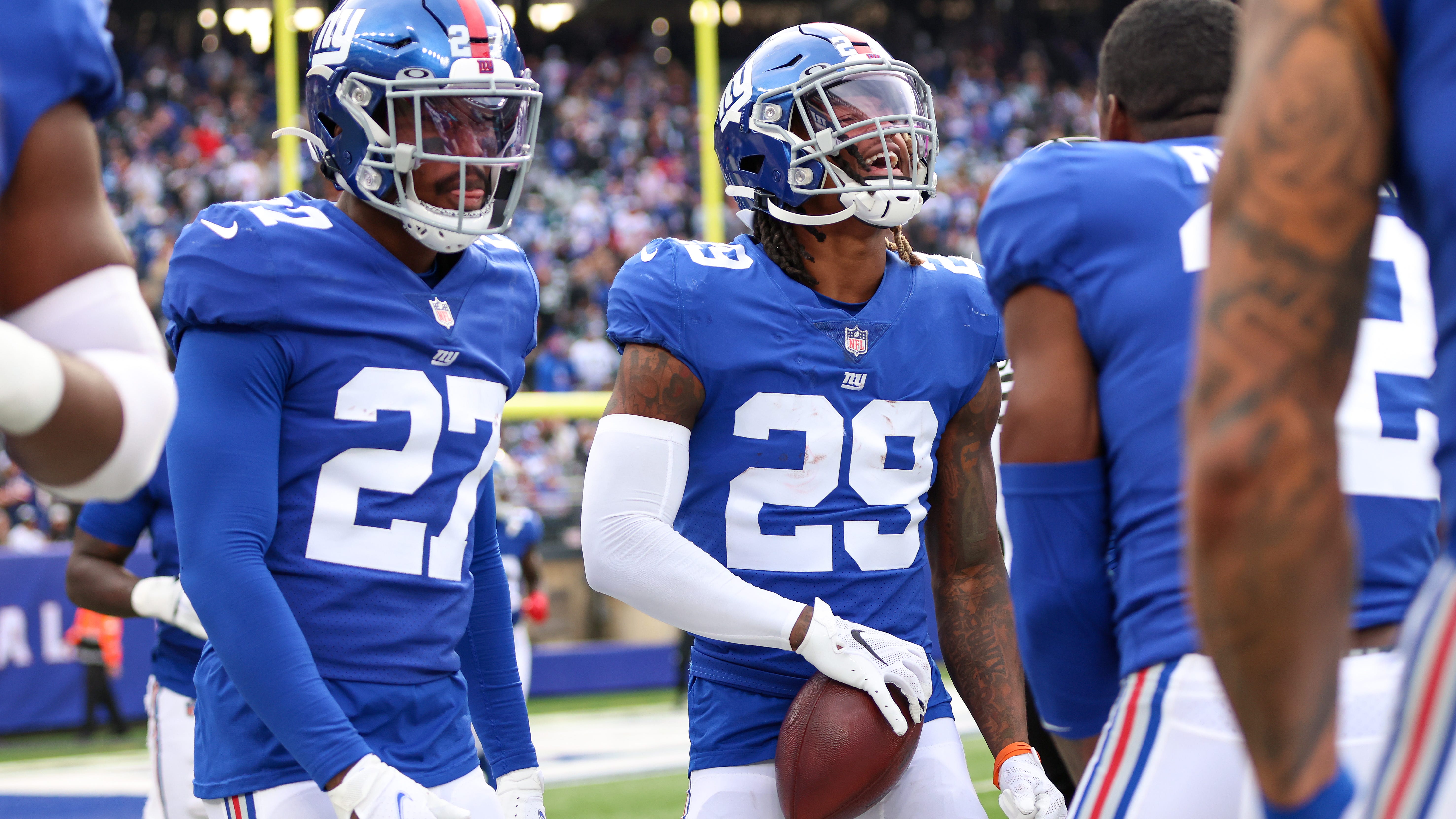 Xavier McKinney has two picks, Giants edge Raiders 23-16