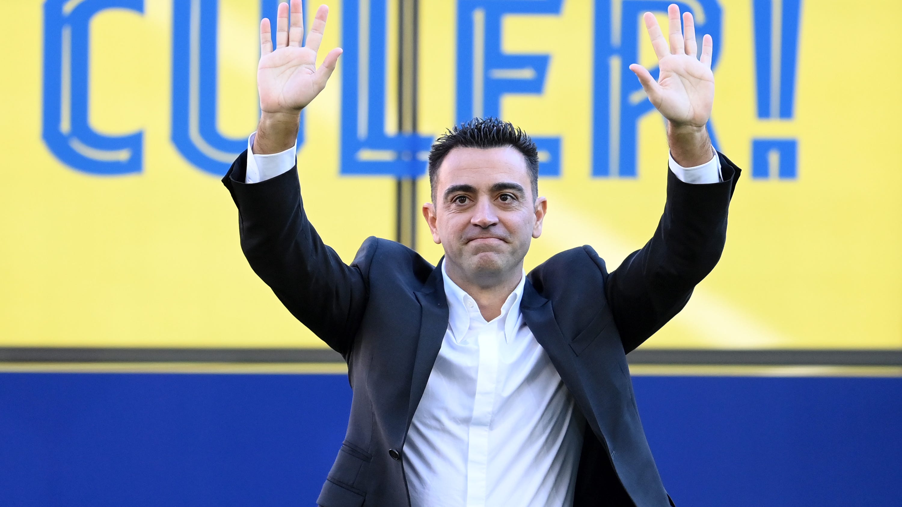 VIDEO: La presentación de Xavi Hernández en su regreso al Barcelona