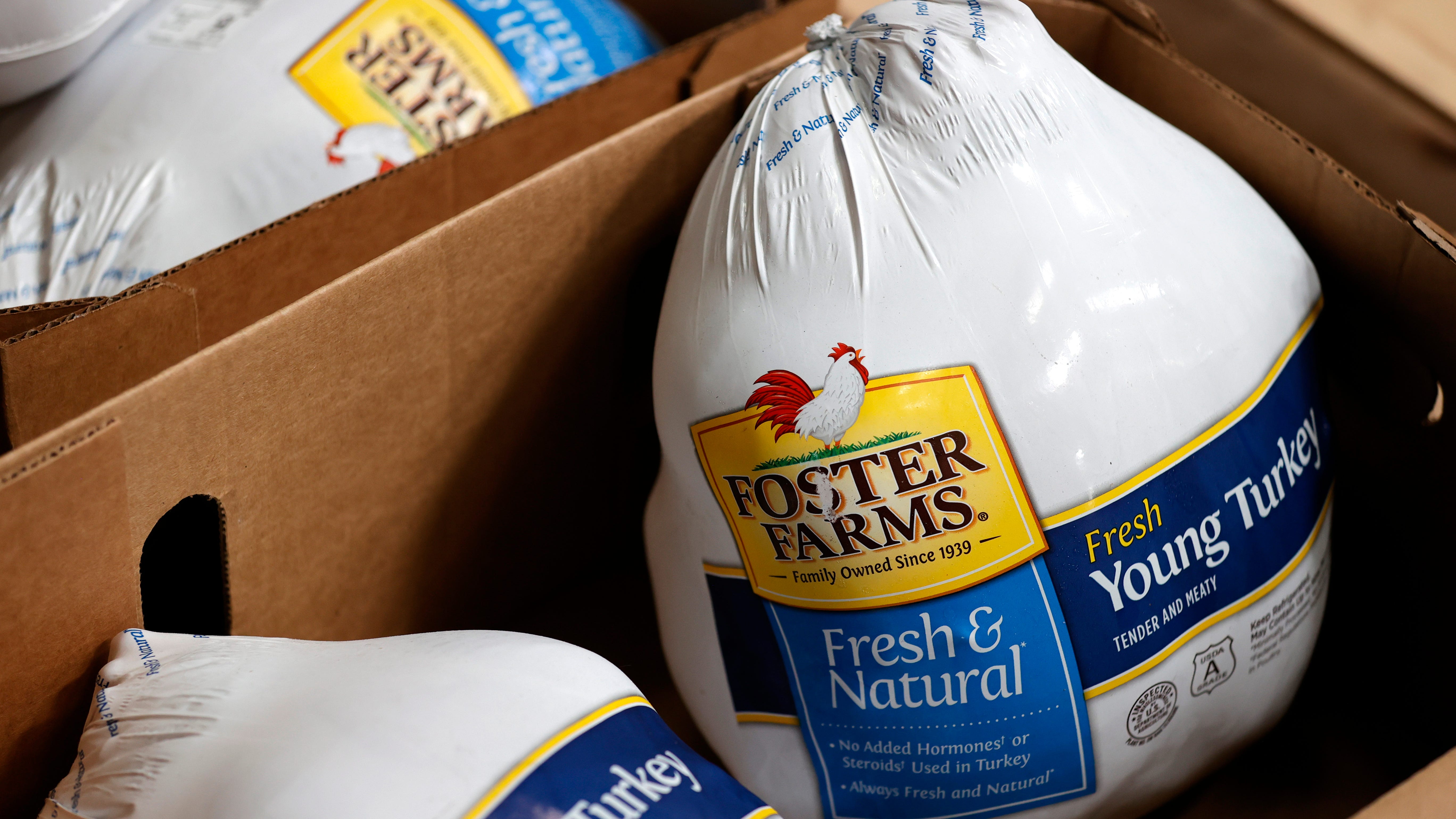 San Francisco-Marin Food Bank stocks up on donations just in time for holidays