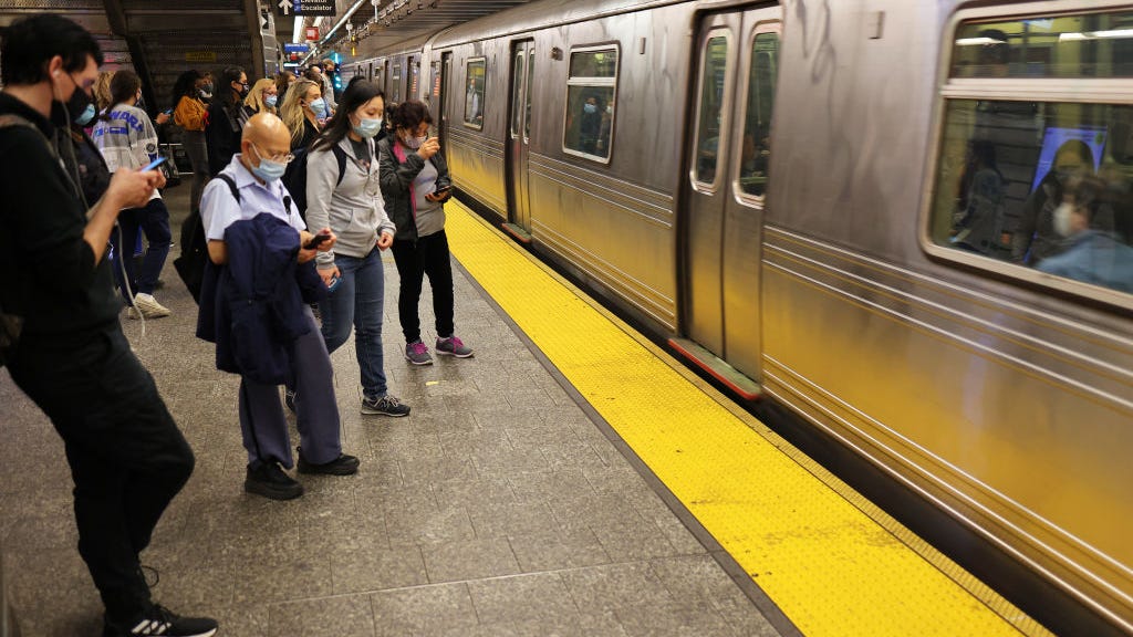NYPD issues 'very few' subway mask fines; 11% went maskless in November