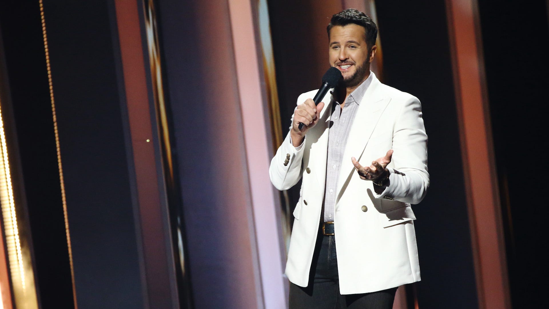 The 12 biggest moments from the 55th Annual CMA Awards