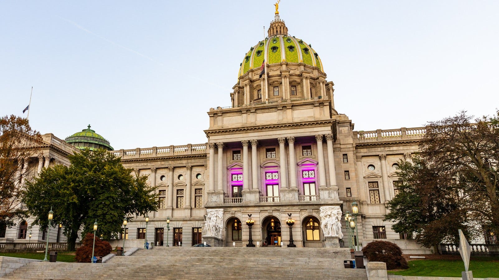 Anti-trans school sports bill advanced by Pa. House committee