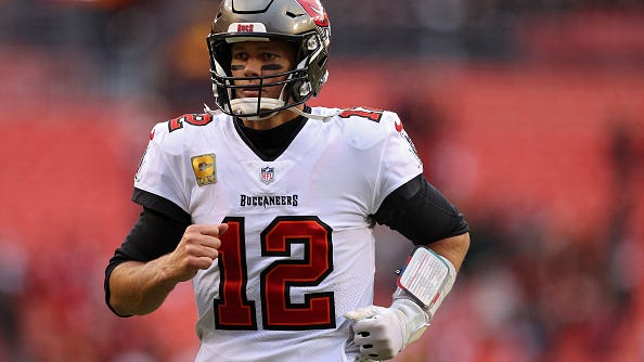Bruce Arians – seemingly incorrectly – blames Tom Brady for 2 interceptions