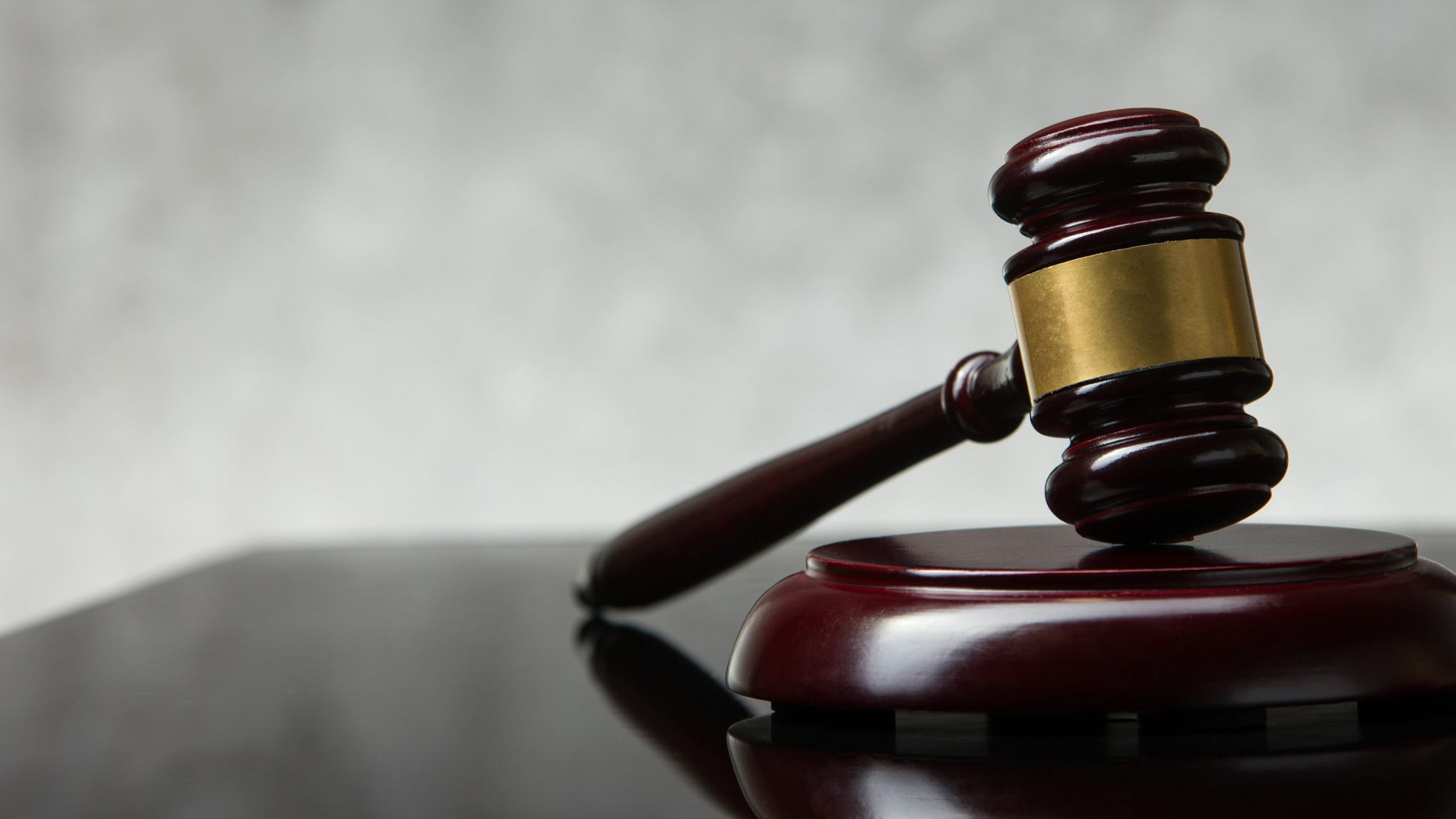 Judge will review internal LAPD documents in captain's retaliation suit