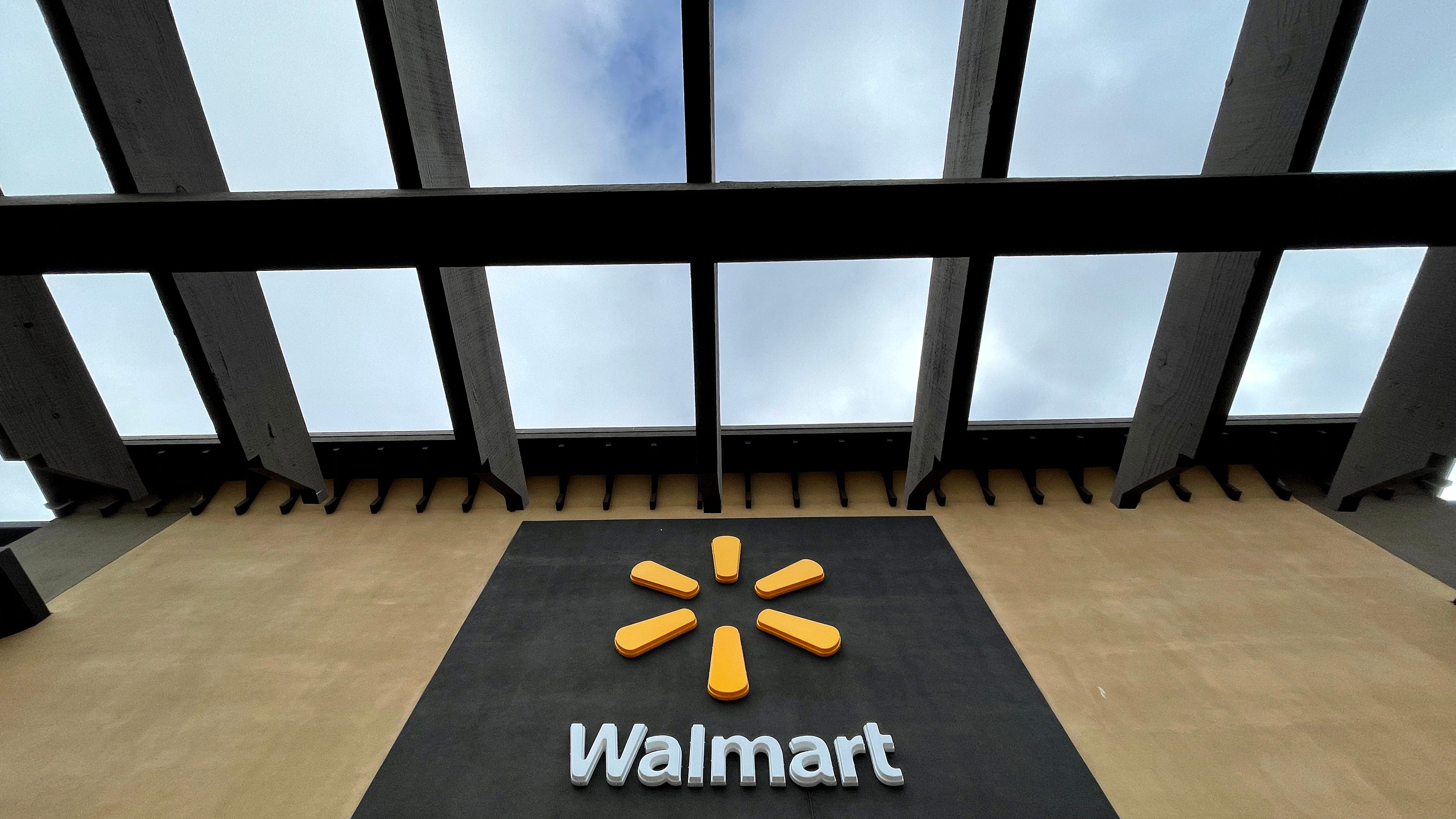 Michigan man caught stealing from Walmart by trying to pull sneaky trick with his receipt