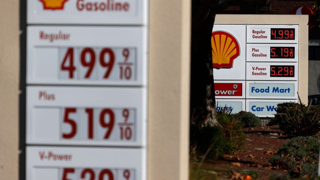 Mysterious fees helping fuel sky high Bay Area gas prices