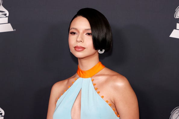 angela