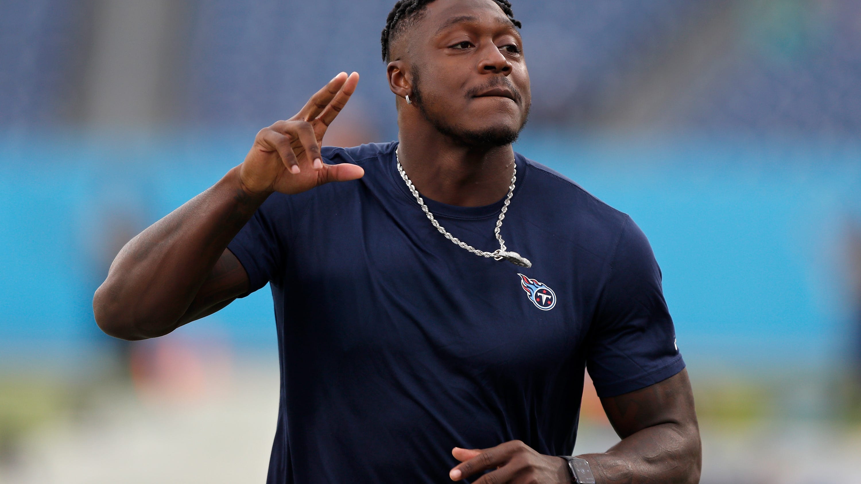 A.J. Brown says Titans' 'low offer' led to trade: 'This wasn't my fault'