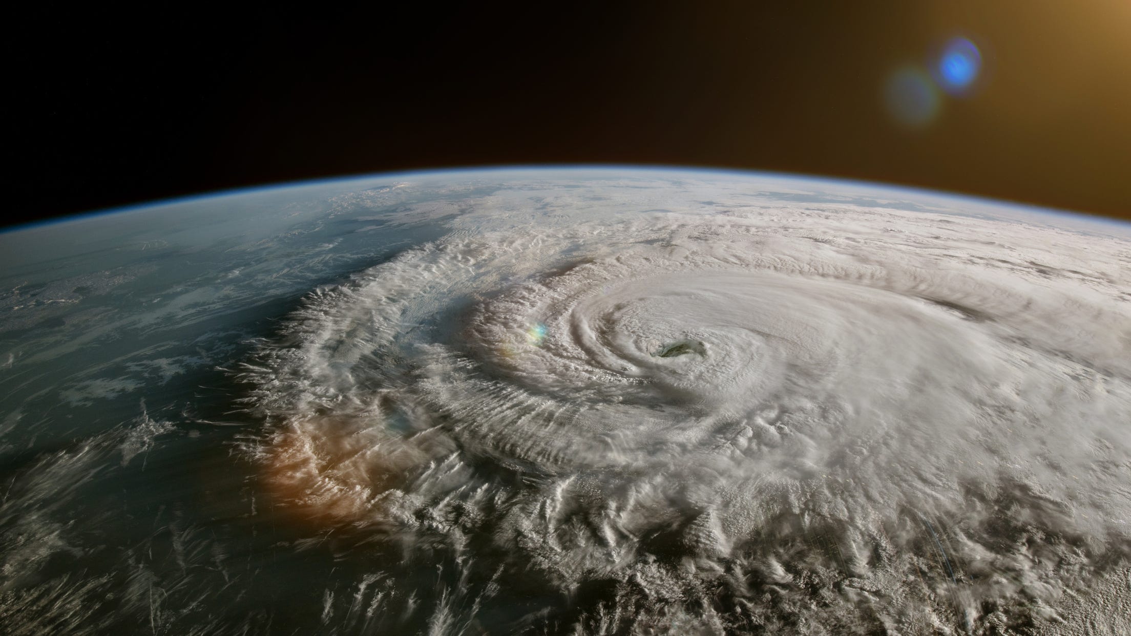 SoCal prepares for heavy rain as Hurricane Hilary gains strength