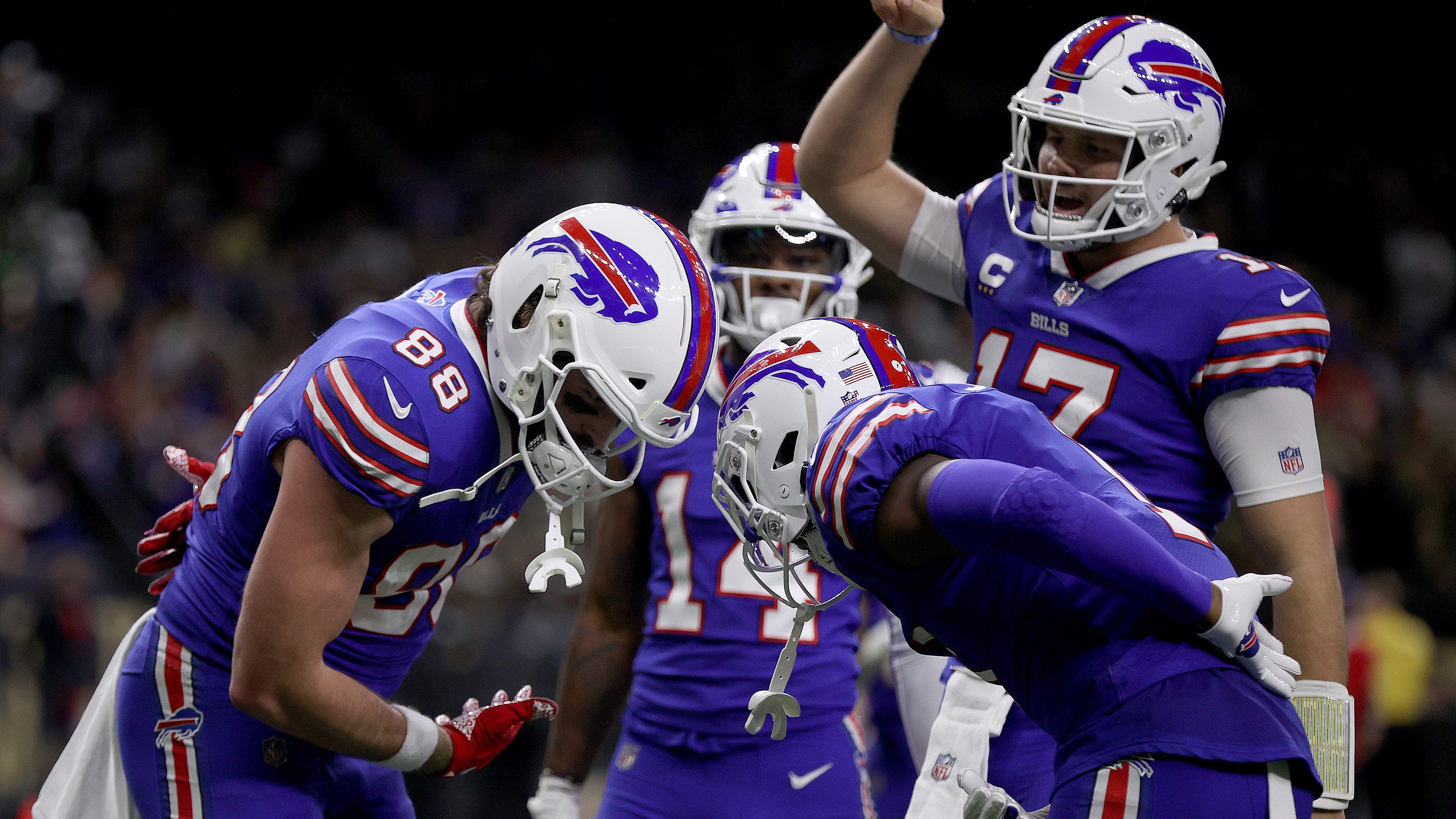 Bills feast in win over Saints on Thanksgiving night
