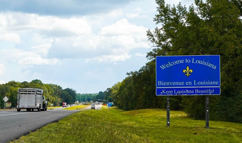 Louisiana state sign on highway I-20.