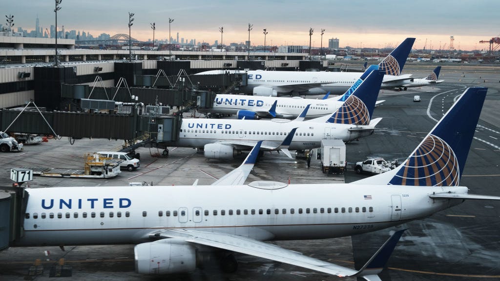 United Airlines employee COVID death rate shrinks from one a week to zero in two months, CEO credits vaccine mandate